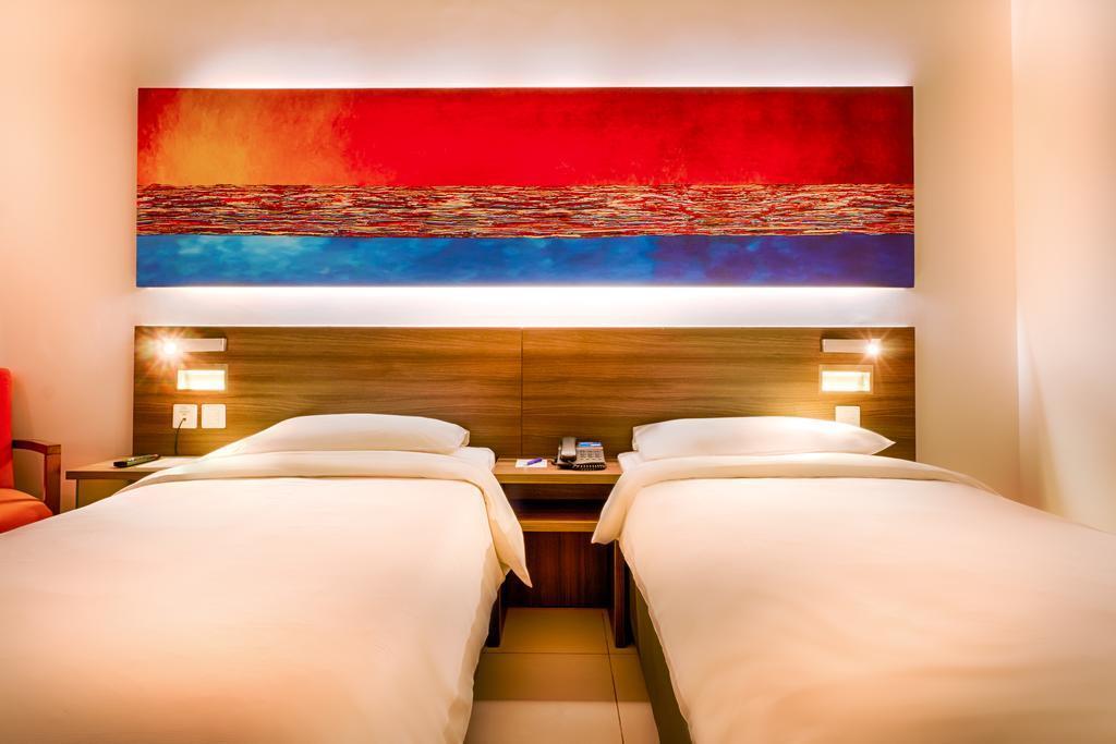 Citymax Hotel Al Barsha Dubai Exterior photo